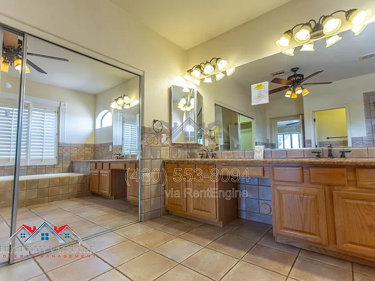 6105 W Topeka Dr — Photo 53
