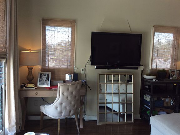 4th image of 259 S Elm Dr