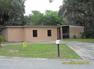 424 Dunedin Cir, Temple Terrace, FL 33617