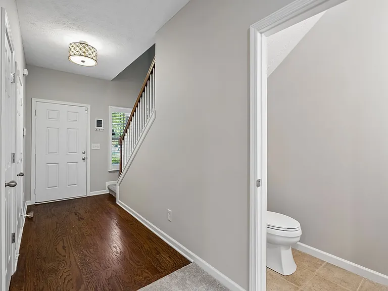 1424 Beech Grove Way — Photo 11
