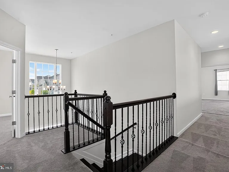 Sir Brendan Ave — Photo 16