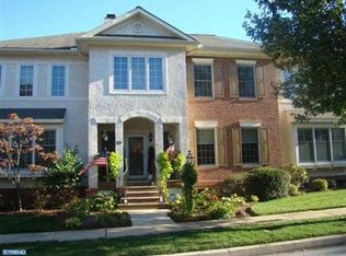 571 Cricket Ln, Downingtown, PA 19335