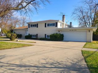 9401 Washington Rd, Morton Grove, IL 60053