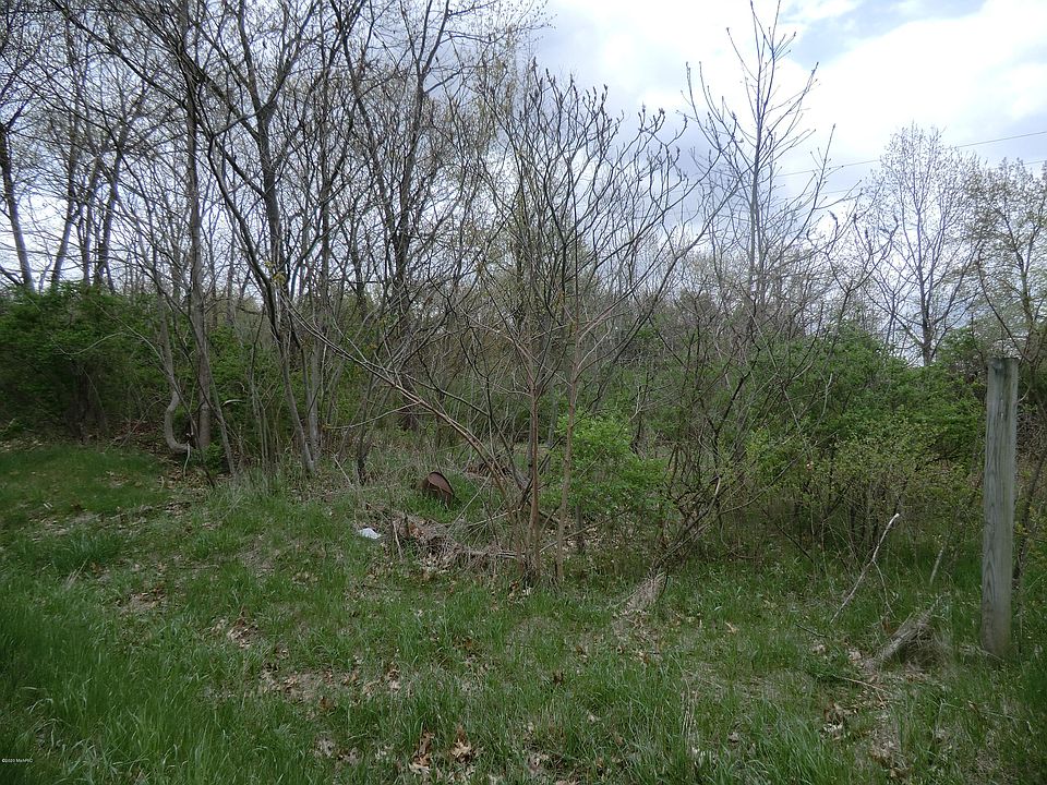 2nd image of E Southern Rd