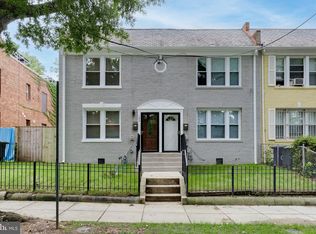 341 Parkland Pl SE, Washington, DC 20032