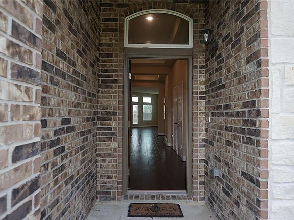 3rd image of 1235 Posey Ridge Ln