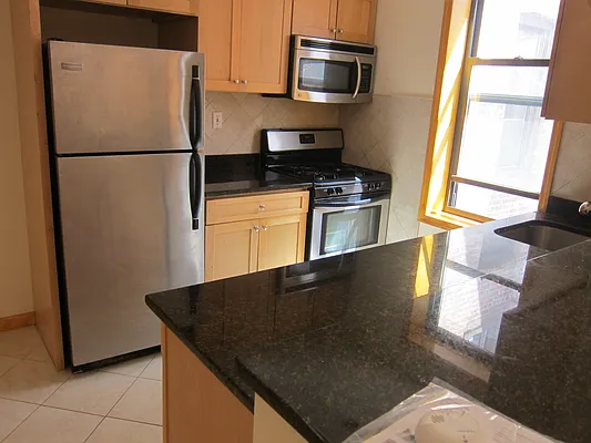 Rented by Realty 2000 Corp | media 17