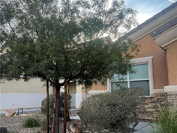 4th image of 5625 Lookout Crest St