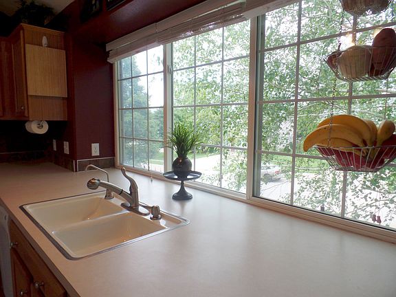 Extended-depth counter tops