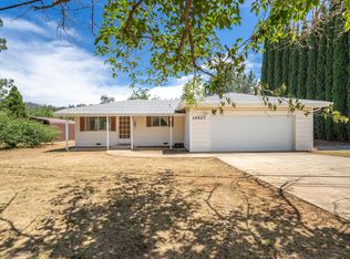 14527 Holiday Rd, Redding, CA 96003