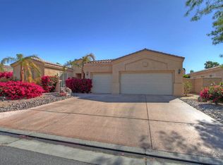 16 Hillcrest Dr, Palm Desert, CA 92260