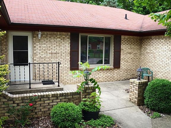 2nd image of 628 Rahkewood Dr