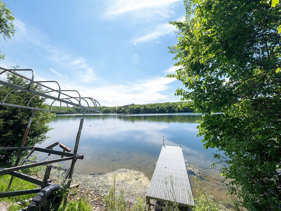 1st image of 469 Reflection Rd