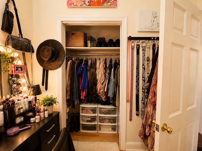 634 Willoughby Ave #2 — Photo 8
