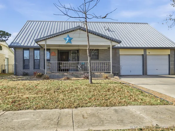 1220 S A St, Skiatook, OK 74070