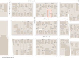 SE Main St, Portland, OR 97214