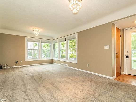 2nd image of 7444 Rockingham Rd