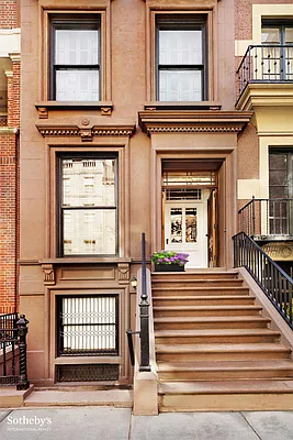 Rented by Sotheby's International Realty | media 45