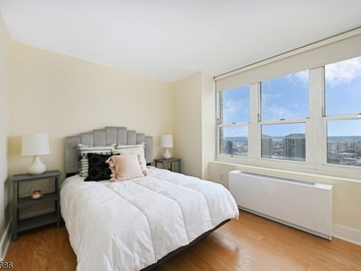 88 Morgan St, Jersey City, NJ, 07302