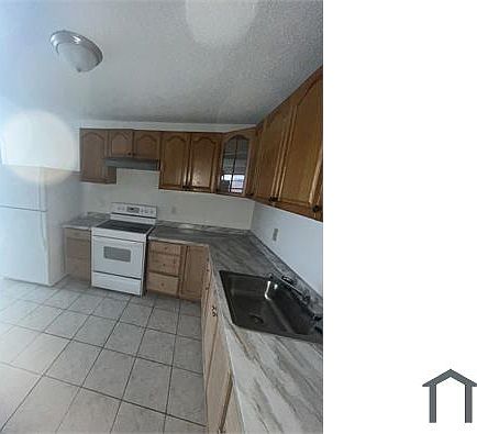 2nd image of 18182 NW 41st Pl