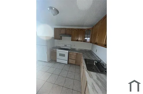 Building Photo - 18182 NW 41st Pl