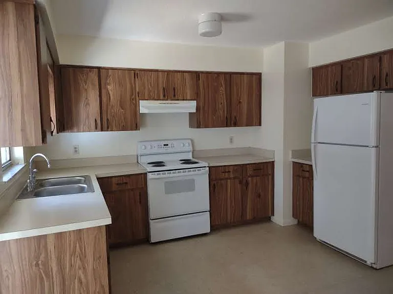 2369 S Tennyson Point — Photo 11