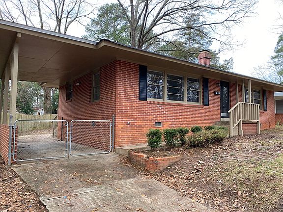 2nd image of 3340 Vermont Dr