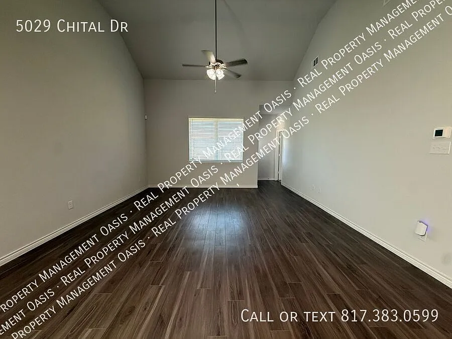 Move In Incentive!! $250 Visa Gift Card Or 55' Tv! — Photo 3