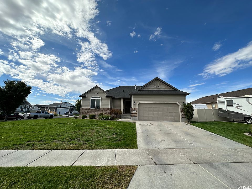 2433 N Hooded Crane Cir 26, Clearfield, UT 84015 MLS 1901098 Zillow