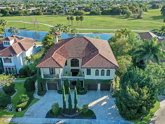 3rd image of 6620 NW 122nd Avenue