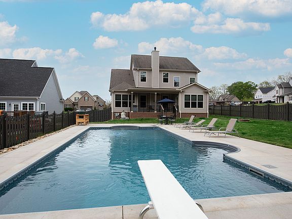 2nd image of 651 Karch Dr