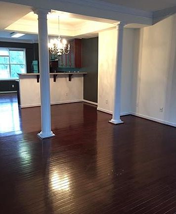 5th image of 10319 Kestrel Dr #10319