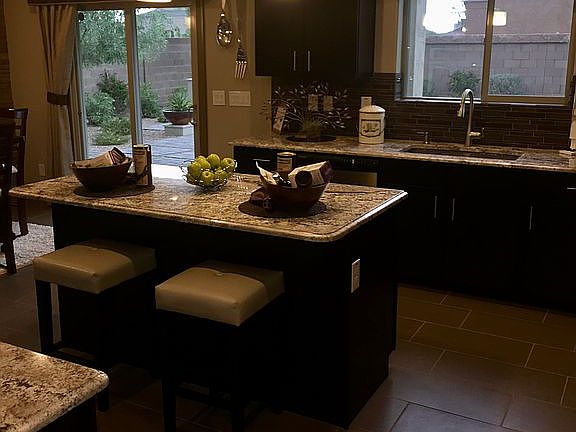 2nd image of 7522 W Tierra Buena Ln