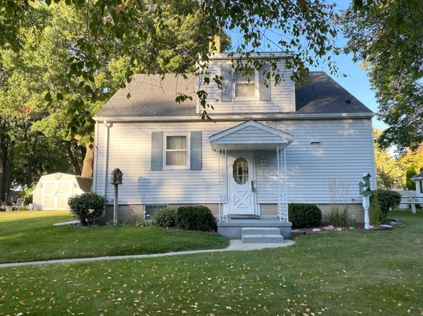 369 Richards Rd, Bay City, MI 48706