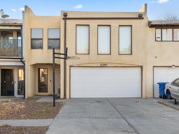 2943 Estrella Brillante St NW, Albuquerque, NM 87120