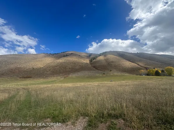 24 Nightshade Ct, Afton, WY 83110