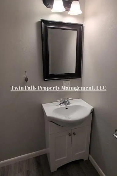 256 Crestview Dr — Photo 19