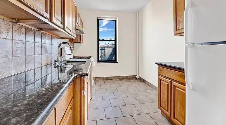 Rented by REMAX Elite | media 13