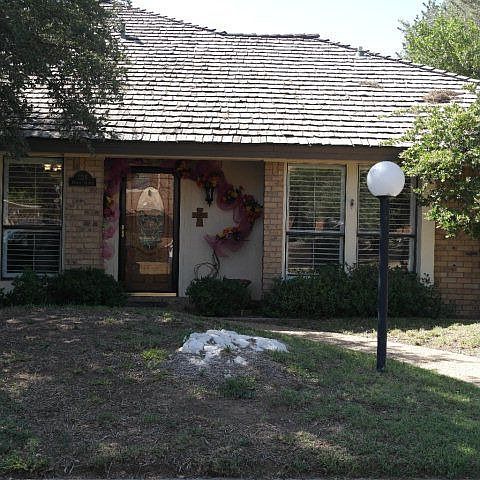 1st image of 1218 French Ave
