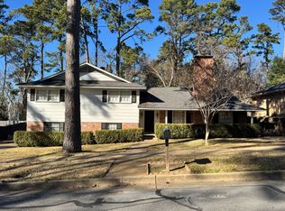 2810 Roanoke Ln, Tyler, TX 75701