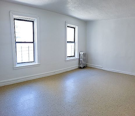 4th image of 751 Walton Ave #B54