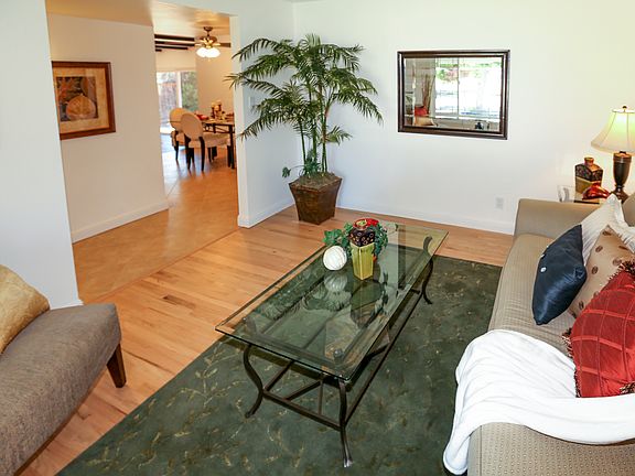 4th image of 5896 Tandera Ave