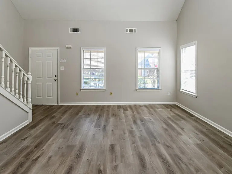 1029 Appling Meadow Dr — Photo 5