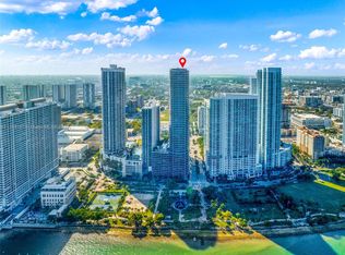 486 NE 18th St, Miami, FL 33132