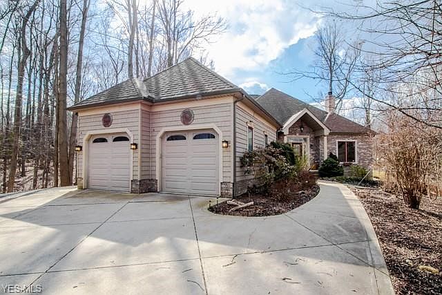 1st image of 7641 Kenneth Dr