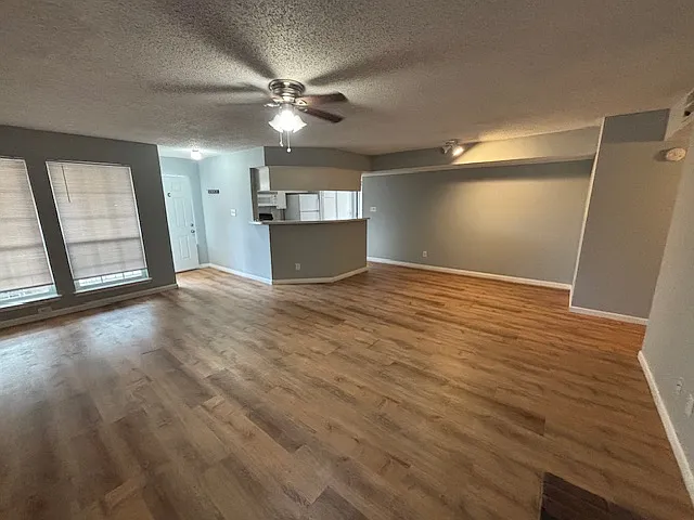 5025 Winder Ct #C — Photo 1