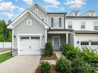 12016 Basking Dr, Charlotte, NC 28214
