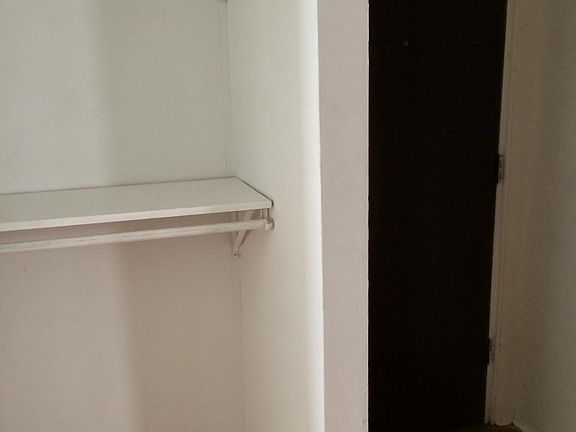 5th image of 512 S Westland Ave APT 12