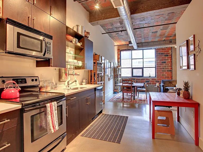 718 Washington Ave N #614 — Photo 1