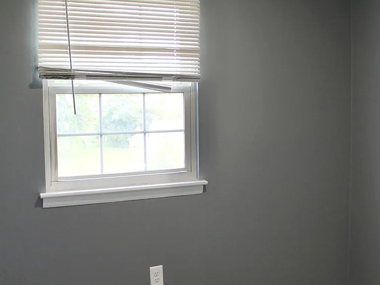 61 King Charles Cir — Photo 14